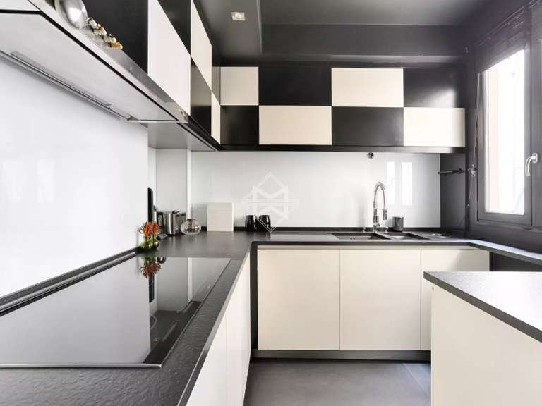 Appartement Paris 6e - 2 chambres - 112m²