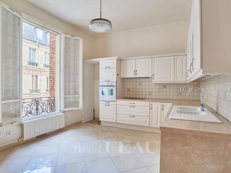 Appartement Paris 6e - 4 chambres - 240m²