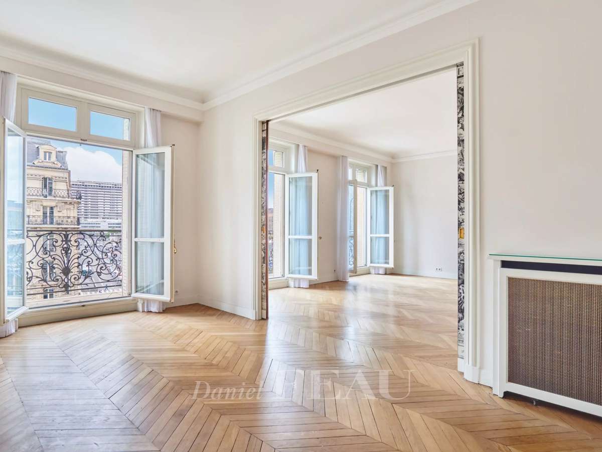 Apartment Paris 6e