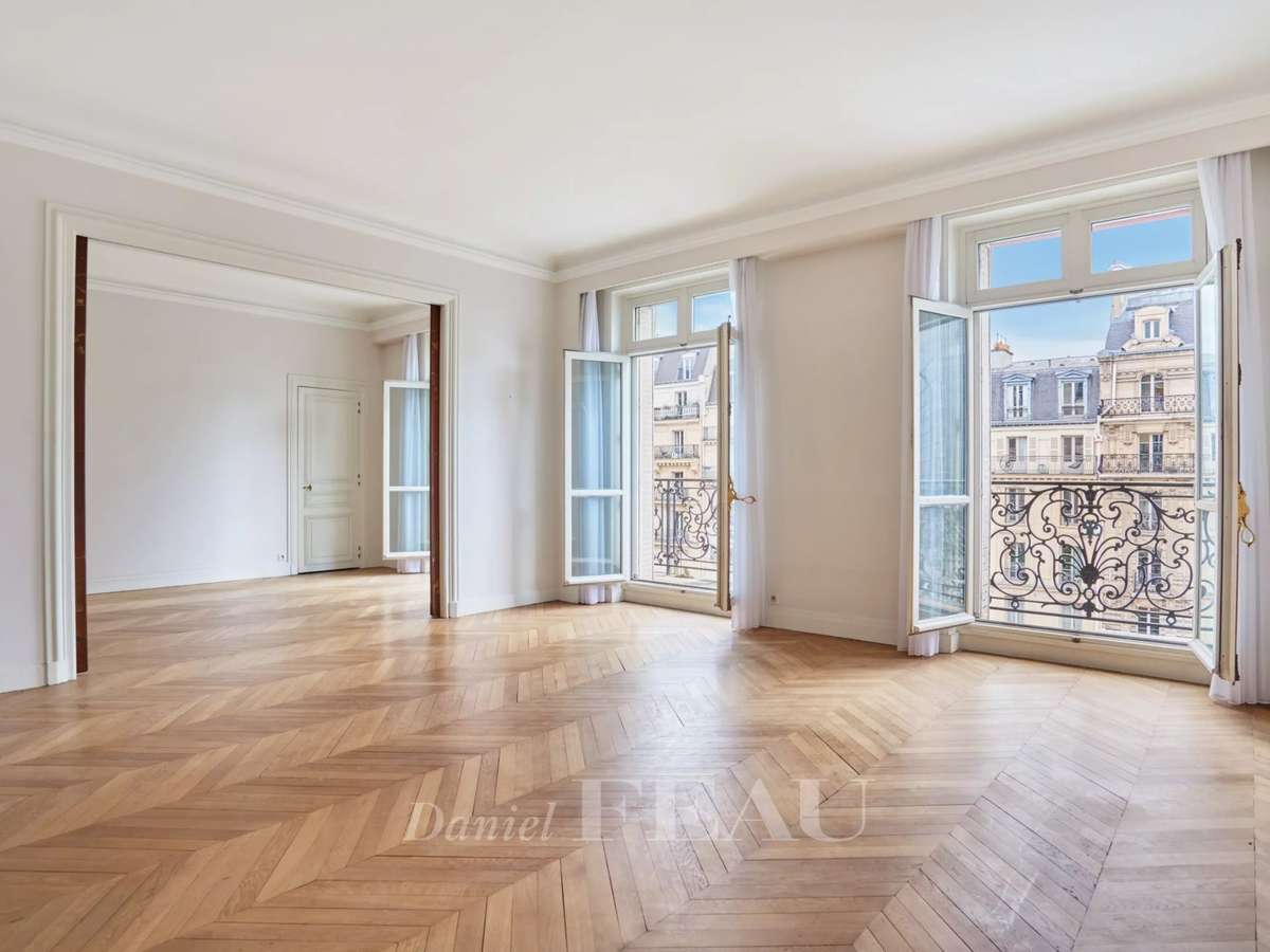 Apartment Paris 6e