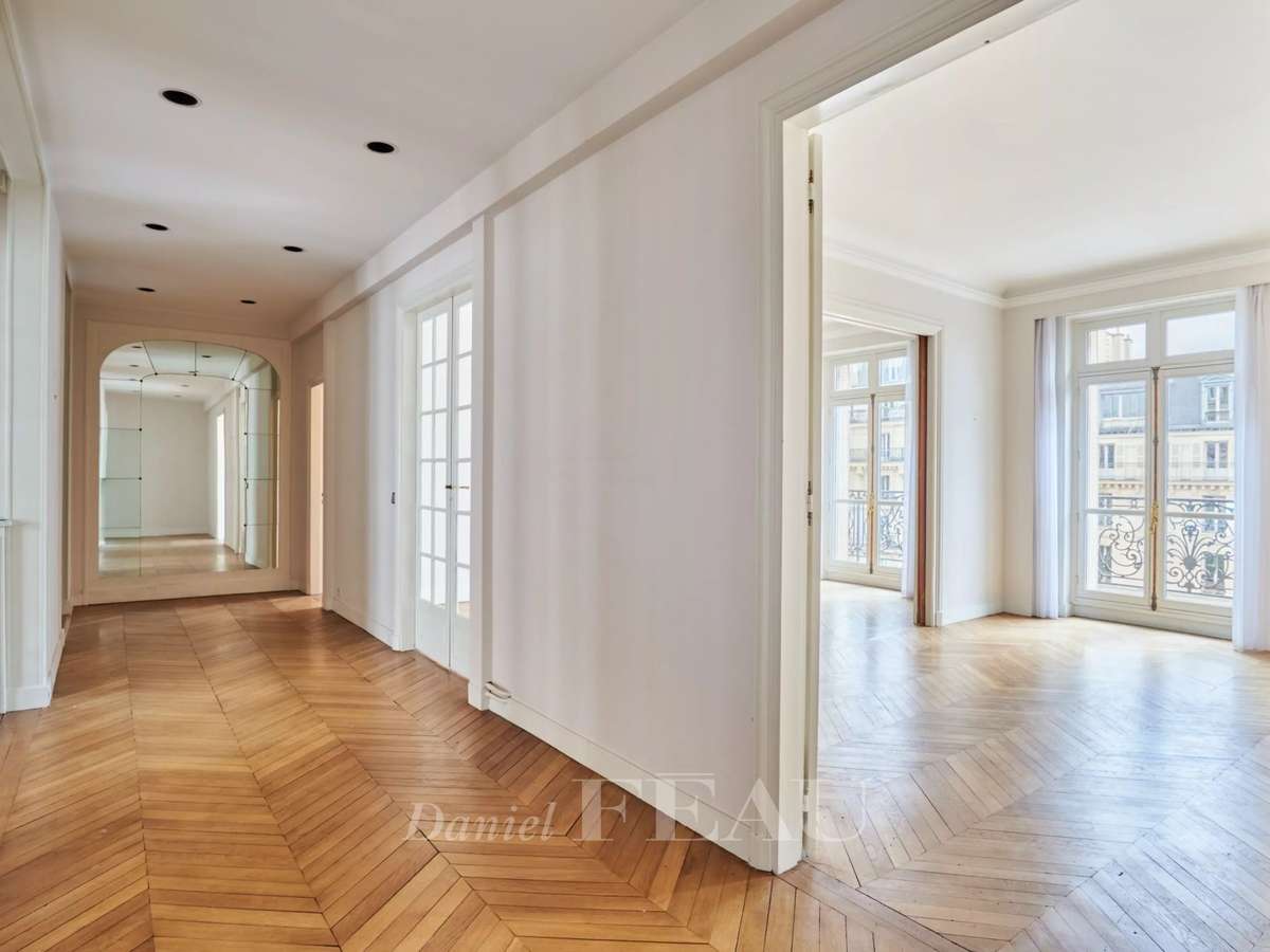 Apartment Paris 6e