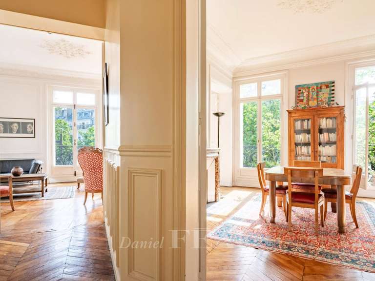 Apartment Paris 6e - 3 bedrooms - 126m²