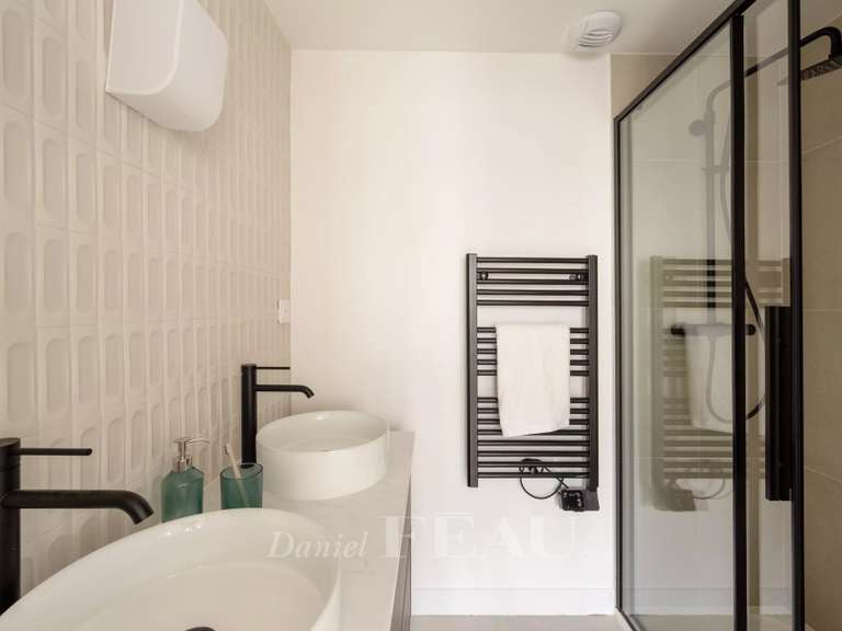 Appartement Paris 6e - 3 chambres - 104m²