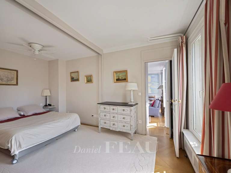 Appartement Paris 6e - 3 chambres - 114m²