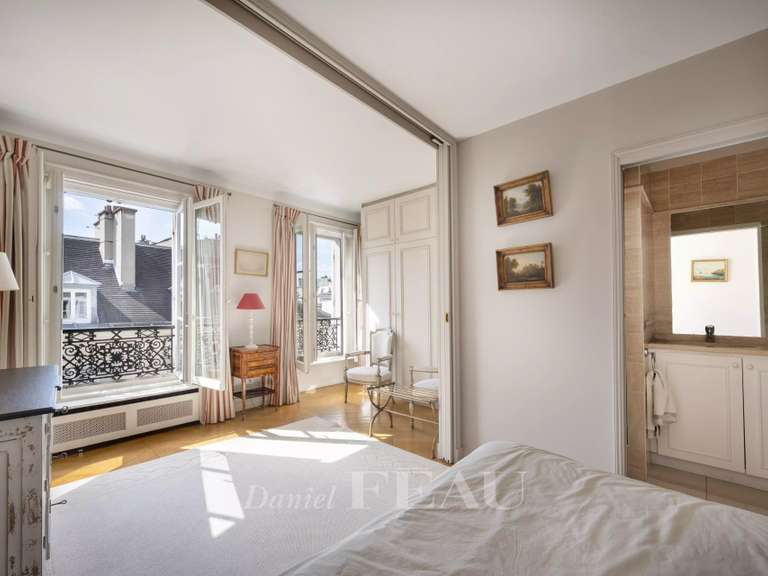 Appartement Paris 6e - 3 chambres - 114m²