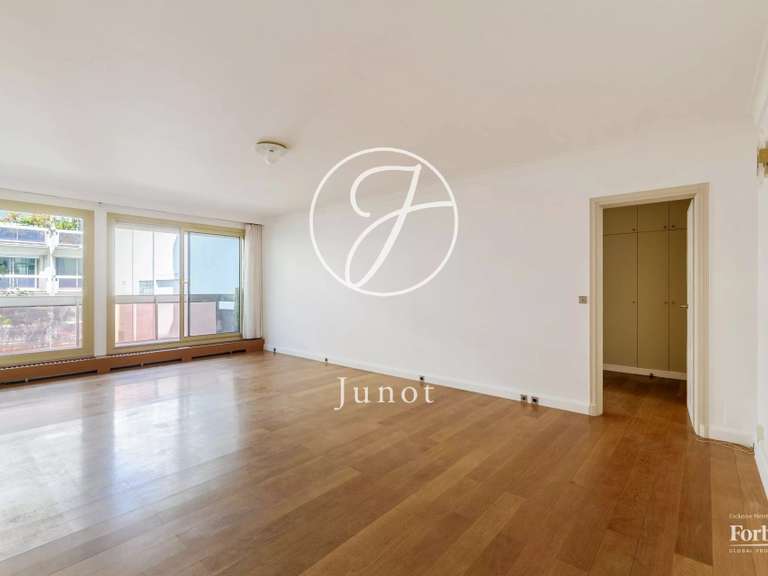 Appartement Paris 6e - 1 chambre - 64m²