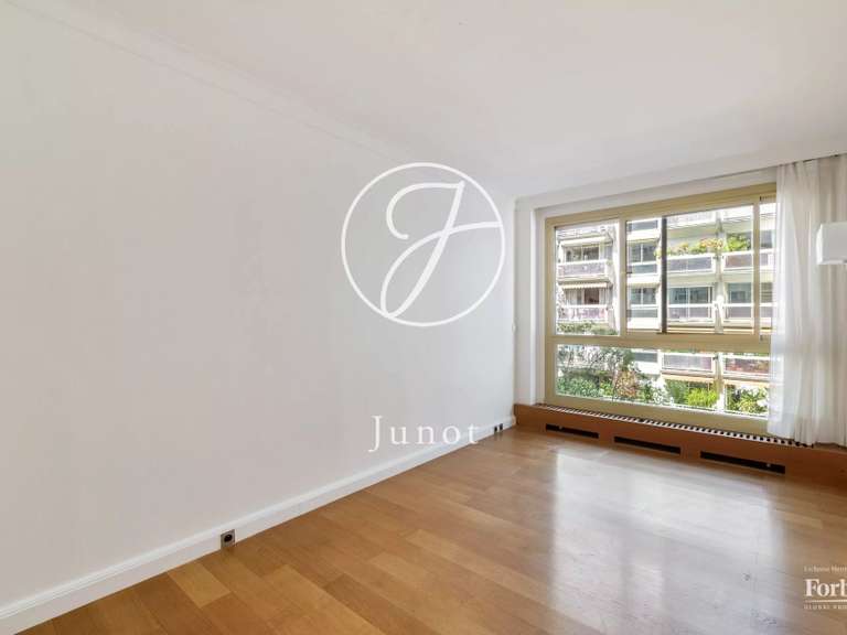 Appartement Paris 6e - 1 chambre - 64m²