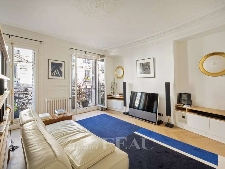 Appartement Paris 6e - 2 chambres - 130m²