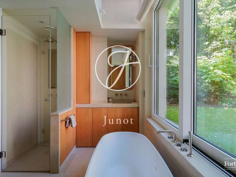 Appartement Paris 6e - 7 chambres - 371m²