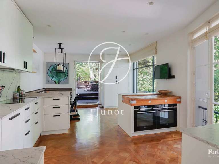 Appartement Paris 6e - 7 chambres - 371m²