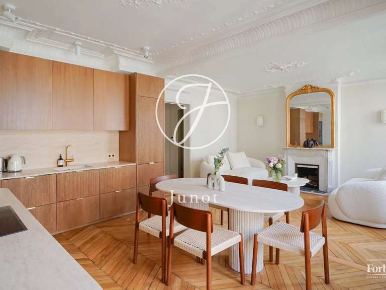 Appartement Paris 6e - 2 chambres - 83m²