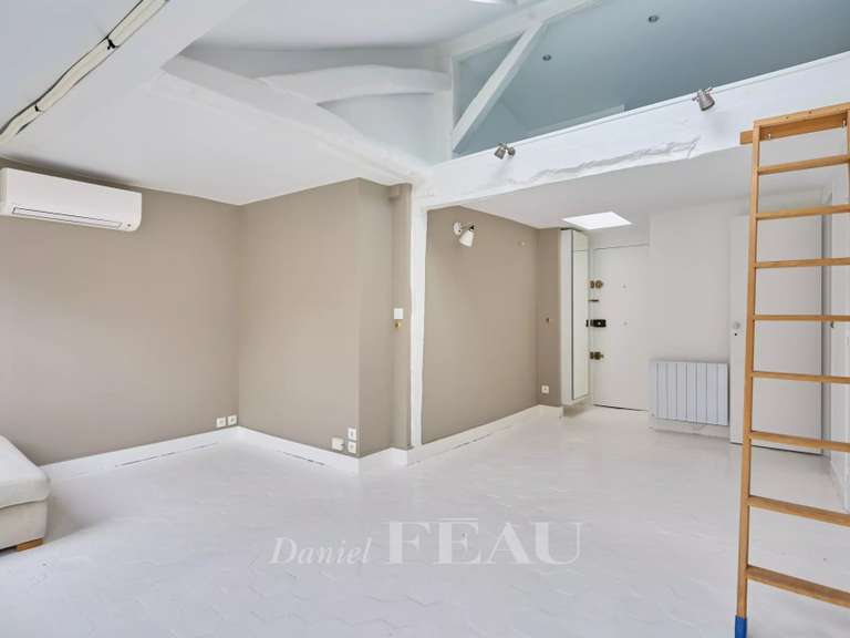 Apartment Paris 6e - 94m²