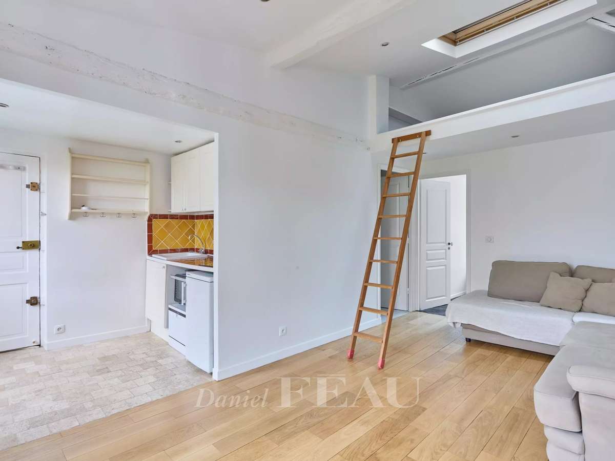 Apartment Paris 6e