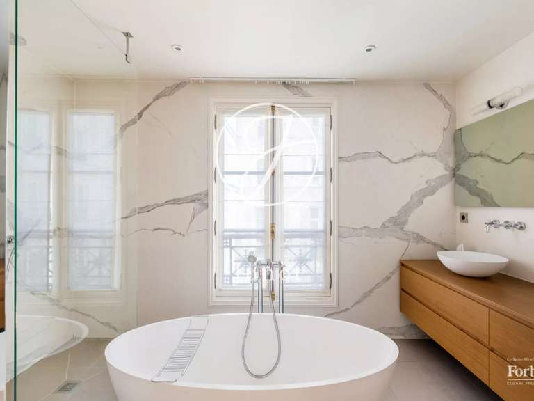 Appartement Paris 6e - 4 chambres - 230m²