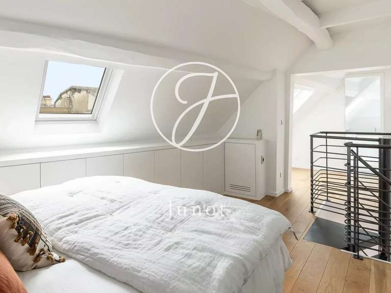 Appartement Paris 6e - 4 chambres - 230m²