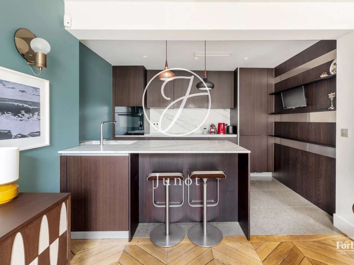 Apartment Paris 6e
