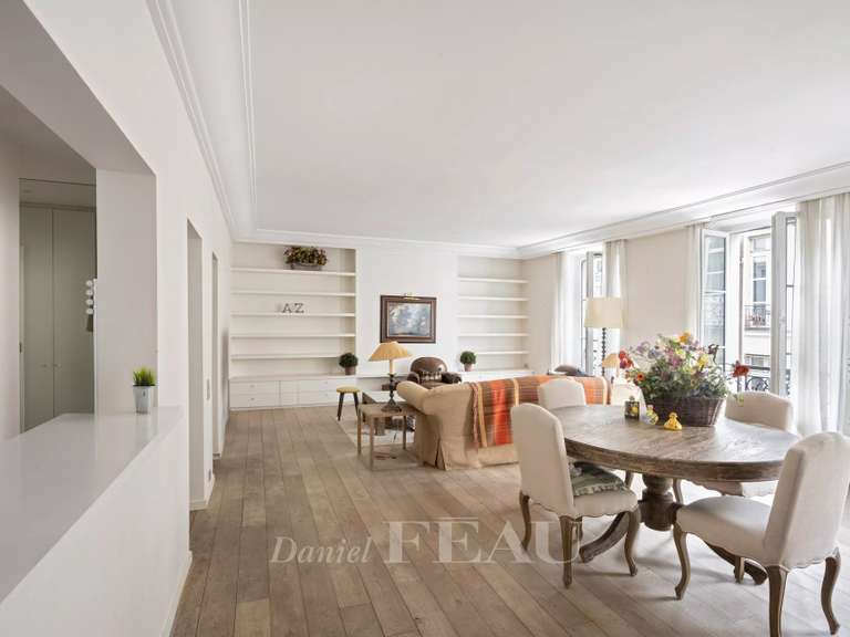 Appartement Paris 6e - 2 chambres - 122m²