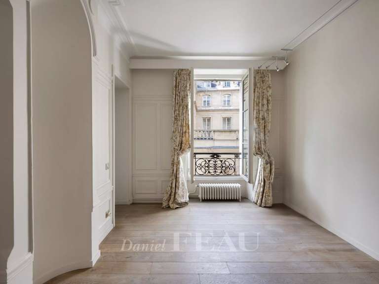 Appartement Paris 6e - 2 chambres - 122m²
