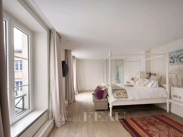 Appartement Paris 6e - 2 chambres - 122m²