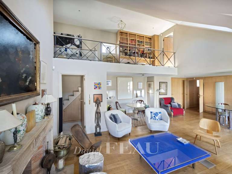 Appartement Paris 6e - 4 chambres - 157m²
