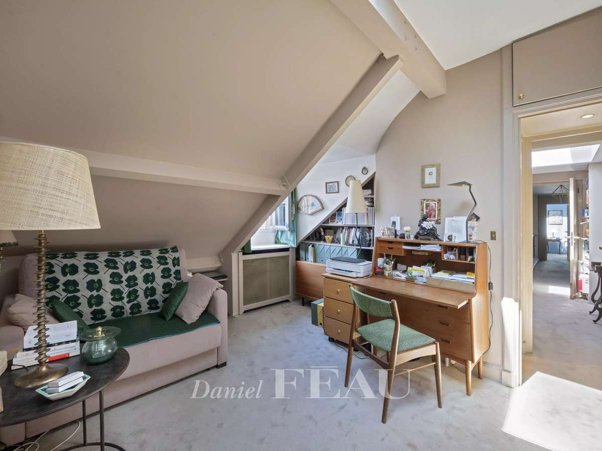 Apartment Paris 6e