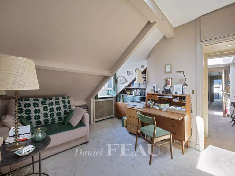 Appartement Paris 6e - 4 chambres - 157m²