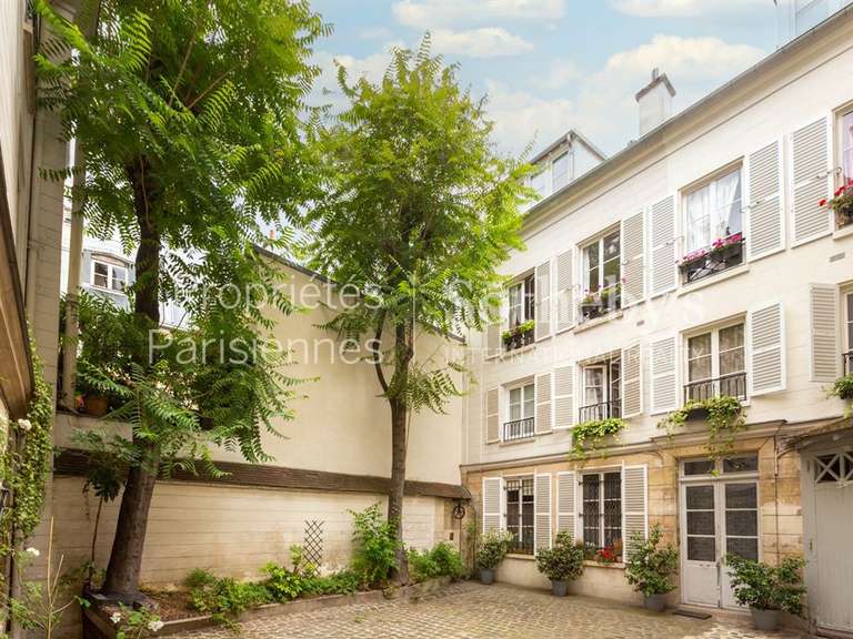 Appartement Paris 6e - 2 chambres - 115m²
