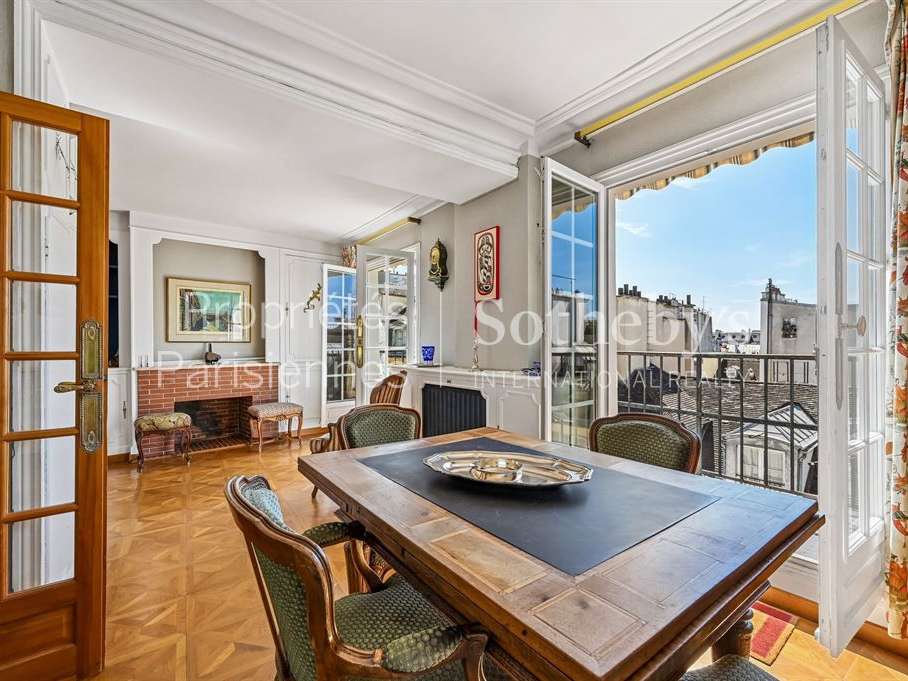 Apartment Paris 6e