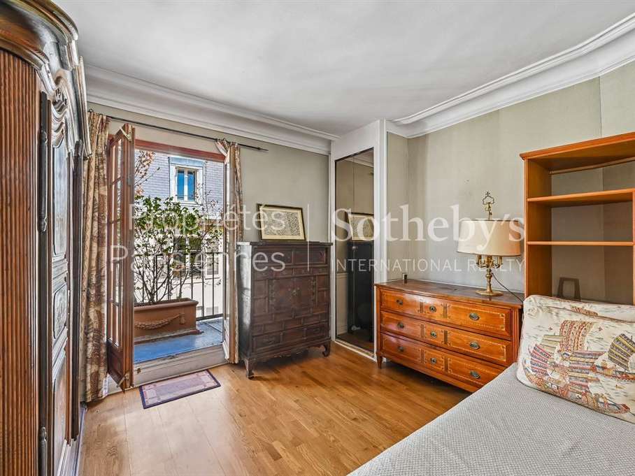Apartment Paris 6e