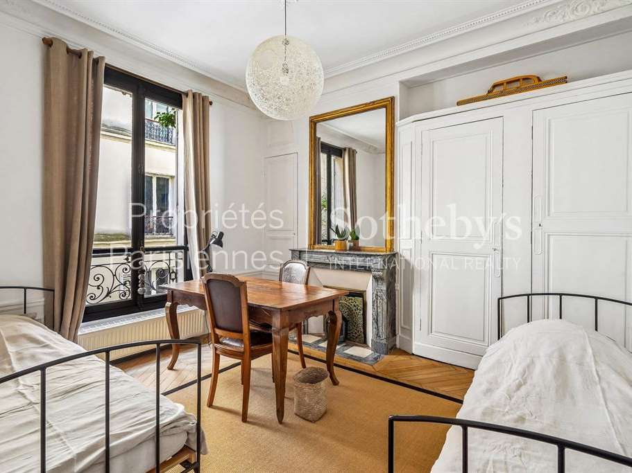 Apartment Paris 6e