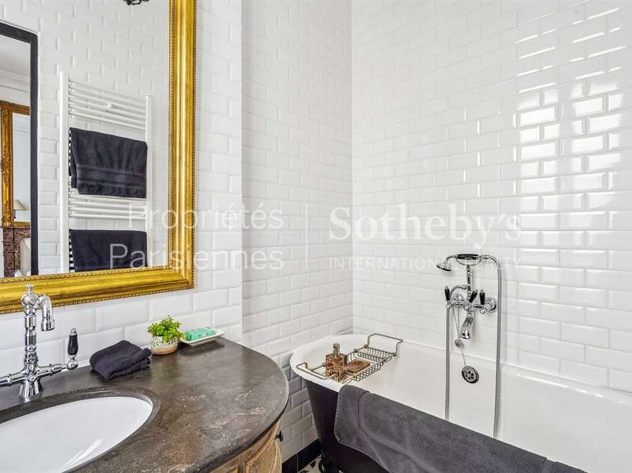 Apartment Paris 6e