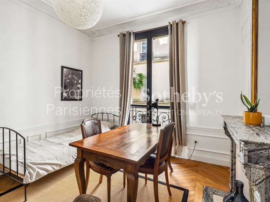 Apartment Paris 6e
