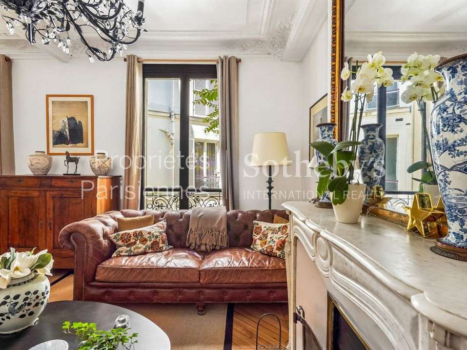 Apartment Paris 6e
