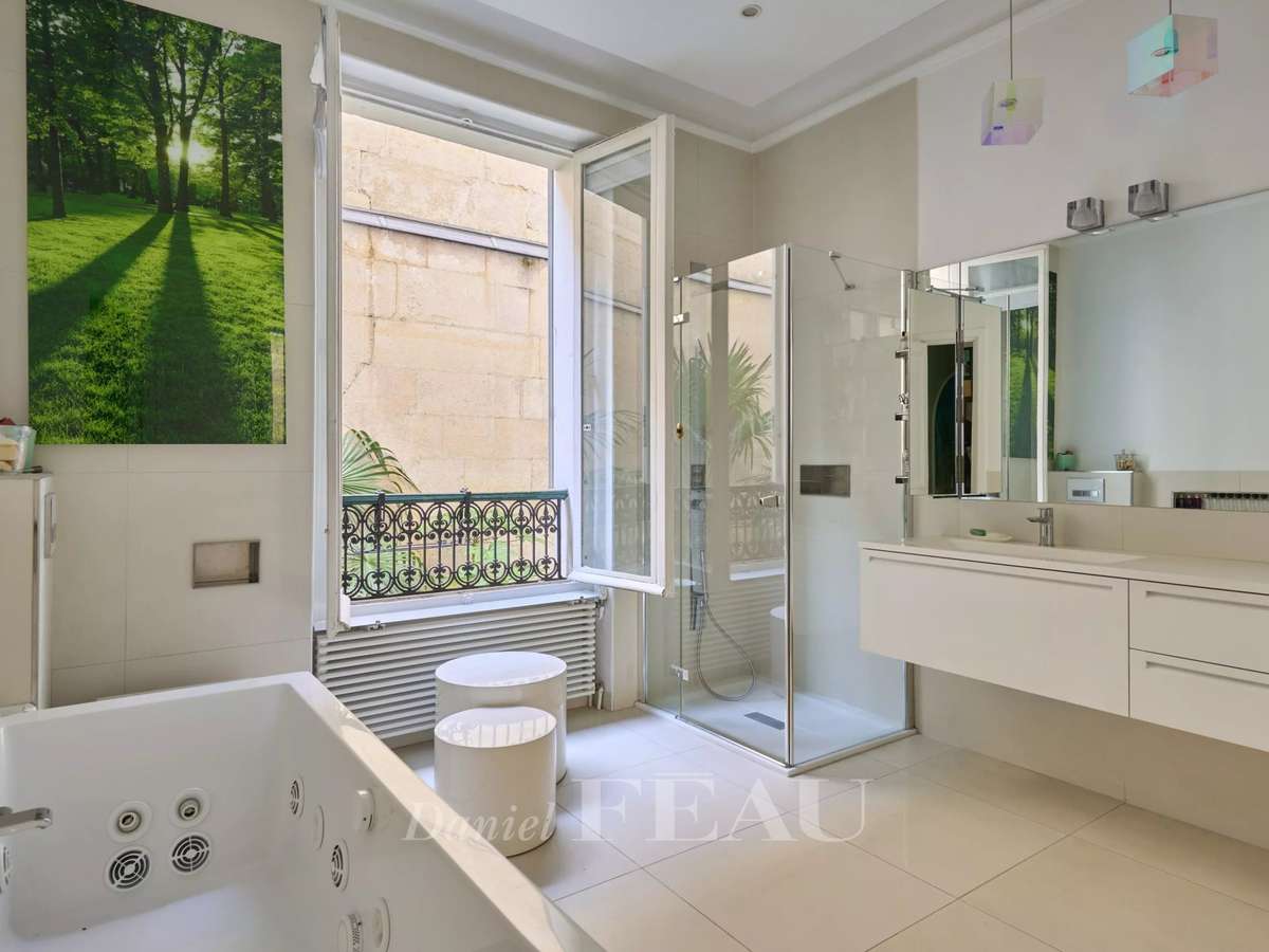 Apartment Paris 6e