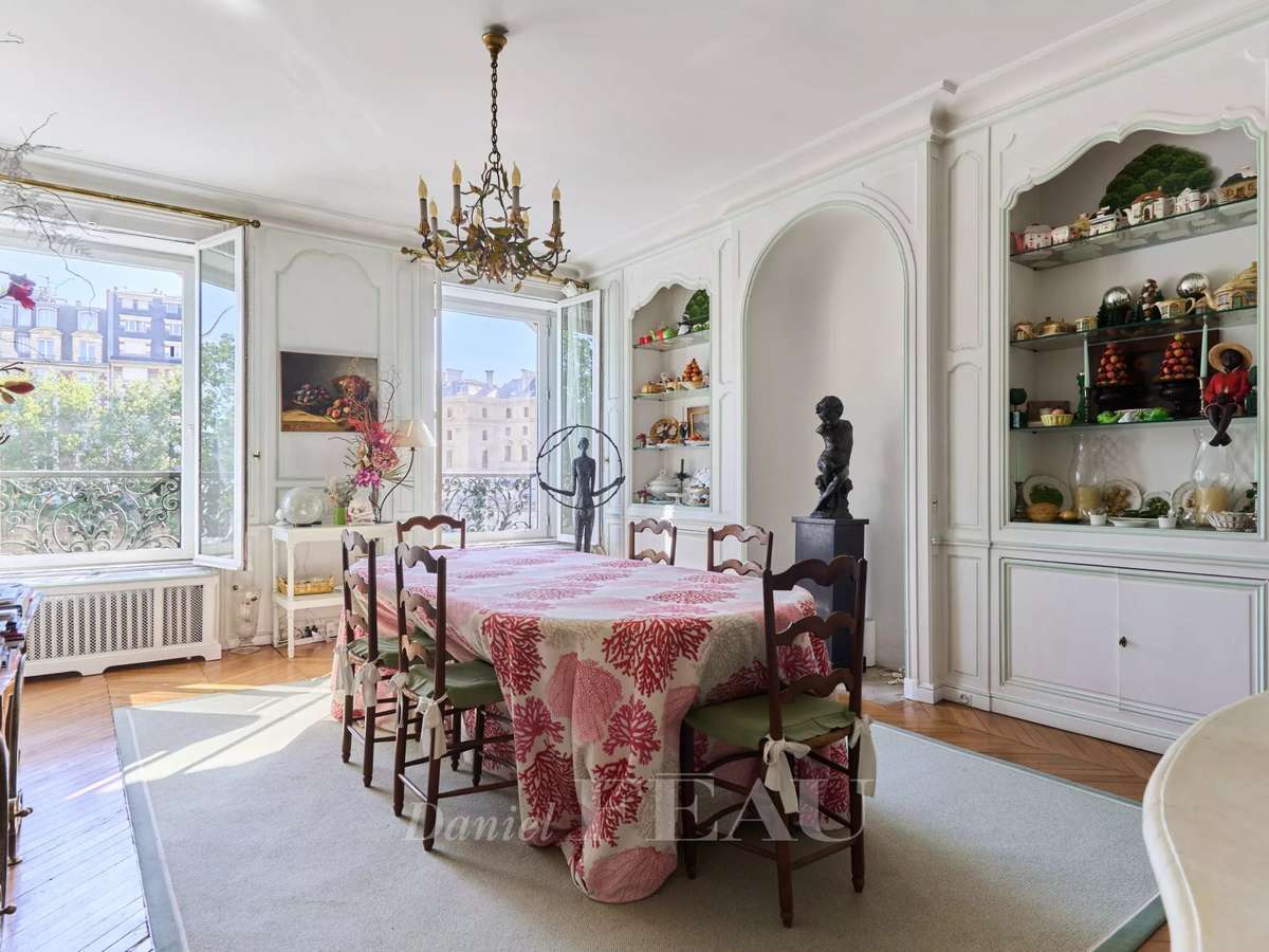 Apartment Paris 6e
