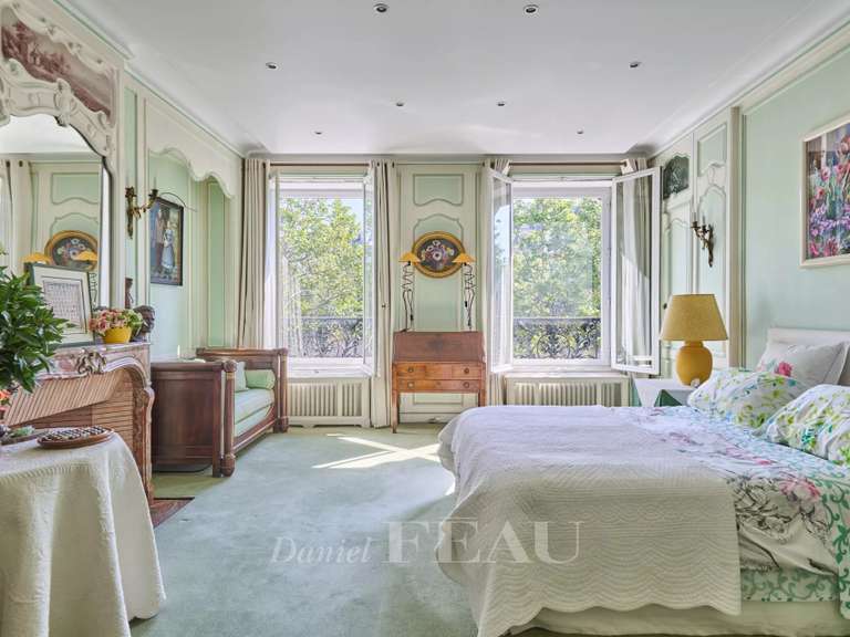Appartement Paris 6e - 7 chambres - 238m²