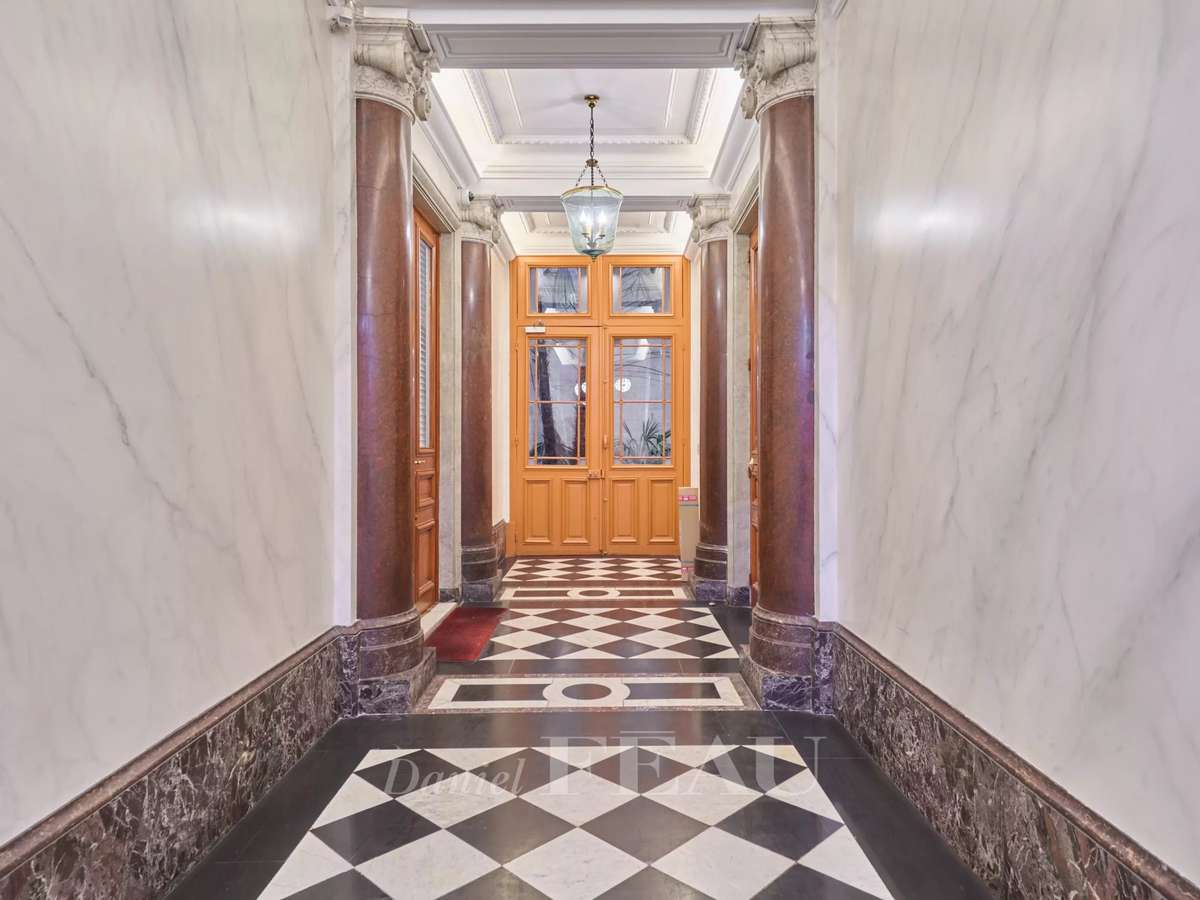 Apartment Paris 6e