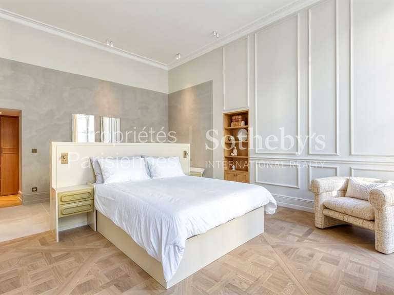 Appartement Paris 6e - 2 chambres - 181m²