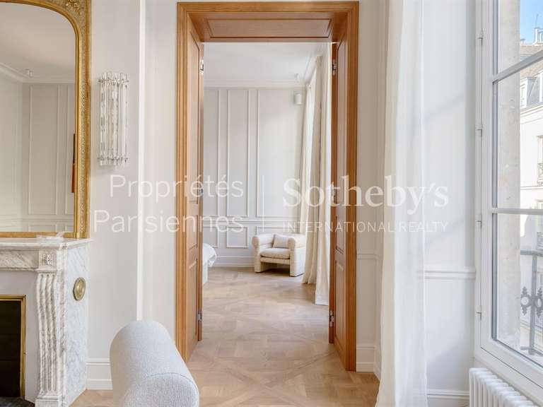 Appartement Paris 6e - 2 chambres - 181m²