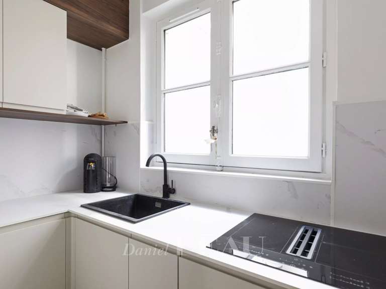 Appartement Paris 6e - 2 chambres - 94m²