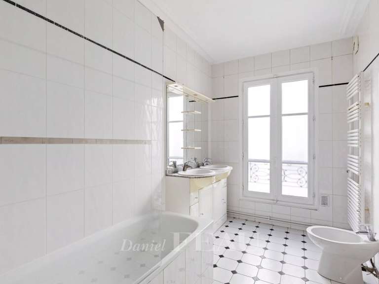 Appartement Paris 6e - 3 chambres - 91m²