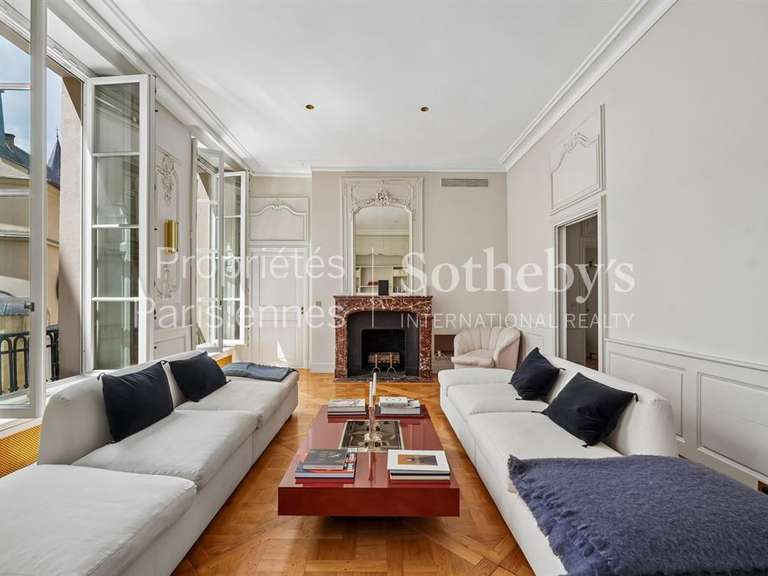 Apartment Paris 6e - 2 bedrooms - 145m²