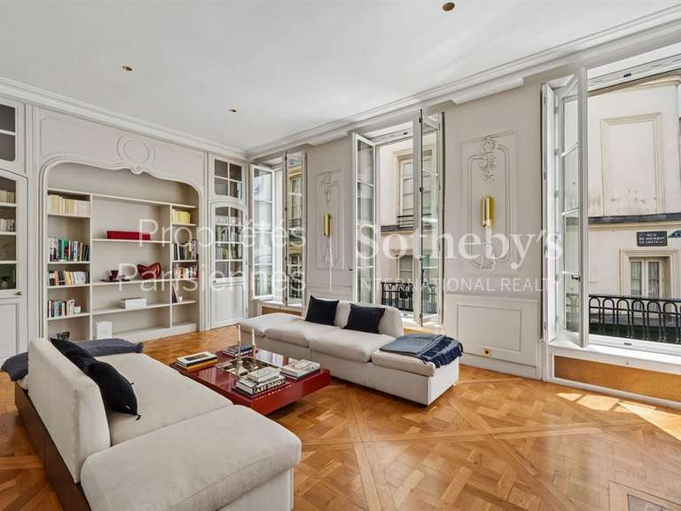 Apartment Paris 6e - 2 bedrooms - 145m²
