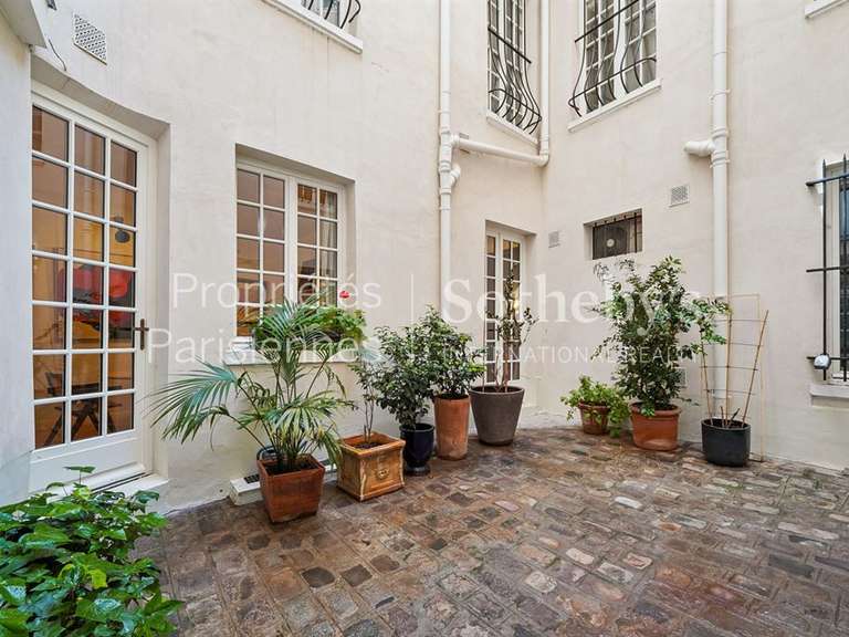 Apartment Paris 6e - 2 bedrooms - 145m²