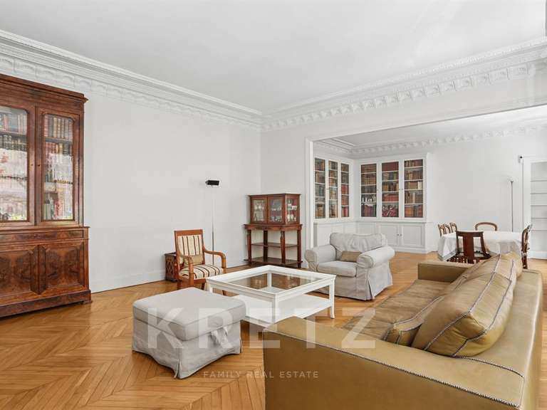 Appartement Paris 6e - 5 chambres - 172m²