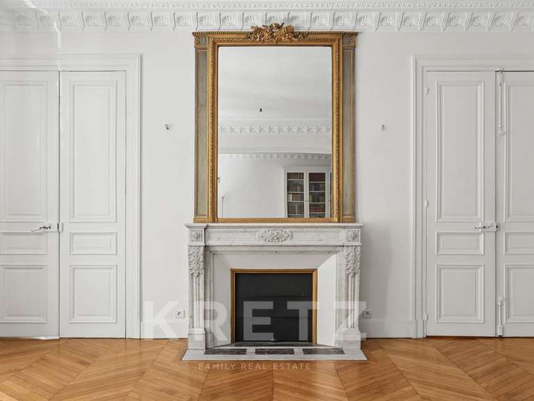 Appartement Paris 6e - 5 chambres - 172m²