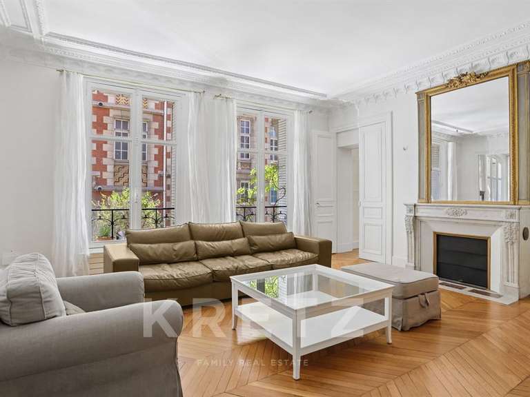 Appartement Paris 6e - 5 chambres - 172m²