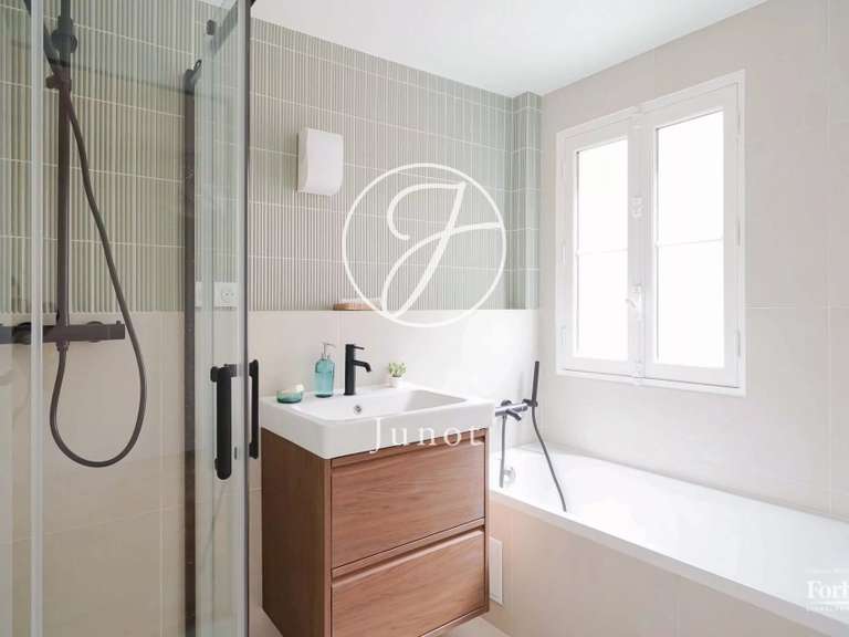 Appartement Paris 6e - 3 chambres - 104m²