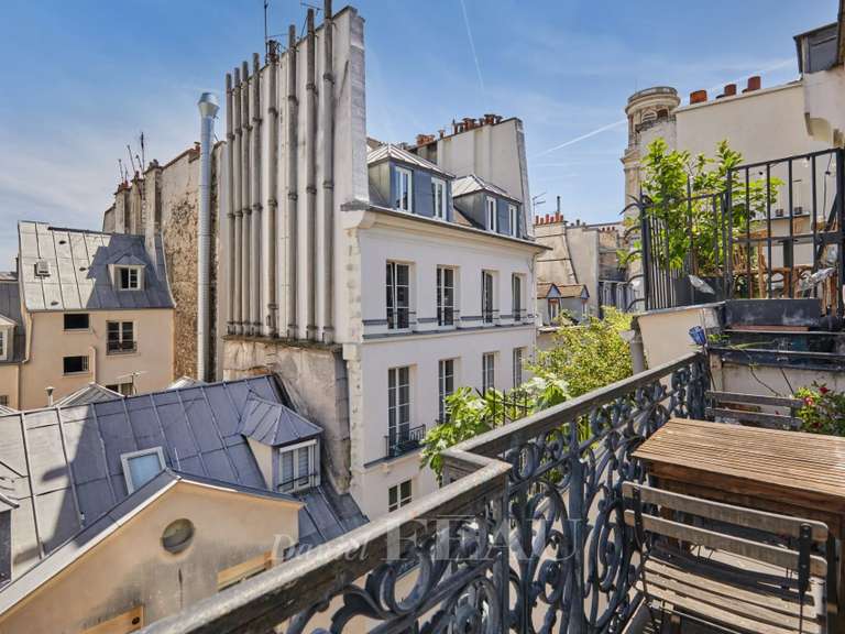 Appartement Paris 6e - 2 chambres - 74m²