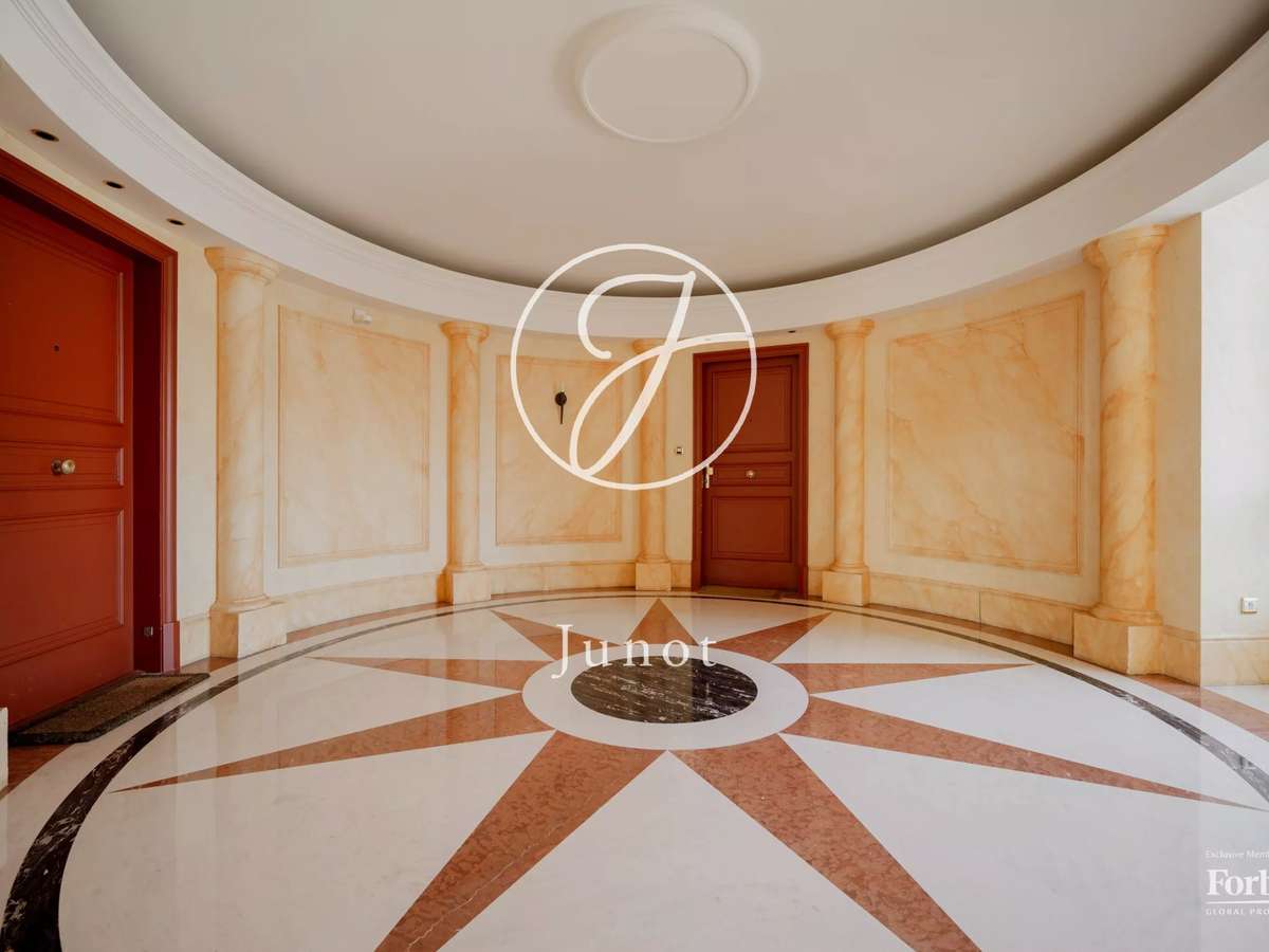Apartment Paris 6e